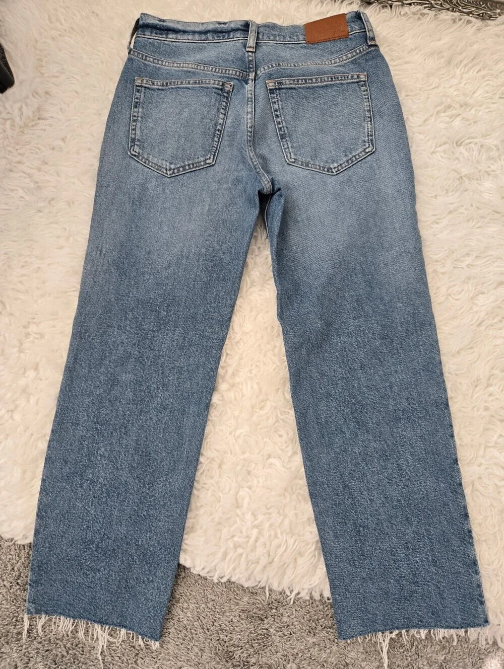 J.Crew Classic Straigth Jeans. Size 26P.